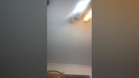 Snapshot of auroranightsxxx chatting on May 20, 12:00 pm Destiny Nicole online show from May 20, 12:00 pm