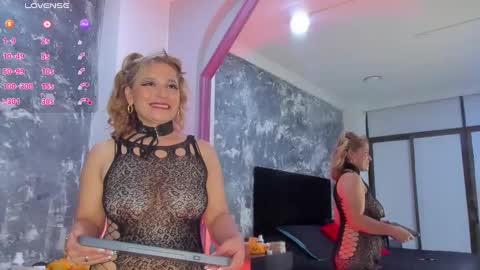 Snapshot of aurorarojas chatting on January 18, 11:00 pm Aurora Rojas online show from January 18, 11:00 pm