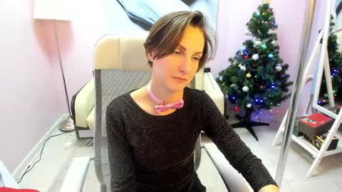 Aurora online show from January 1, 6:27 pm