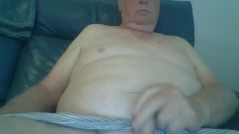 Snapshot of aussie1955 chatting on December 3, 7:44 pm aussie1955 online show from December 3, 7:44 pm