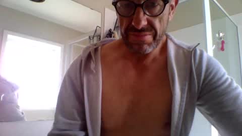 aussieguy59660 online show from September 21, 1:07 am