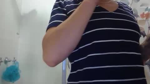 Snapshot of aussielovingxxx chatting on January 12, 8:57 am Milf4u online show from January 12, 8:57 am