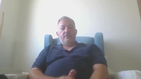chatbateaussie online show from February 4, 11:42 pm