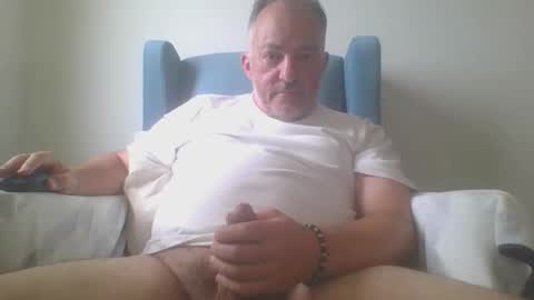 chatbateaussie online show from February 6, 2:27 am