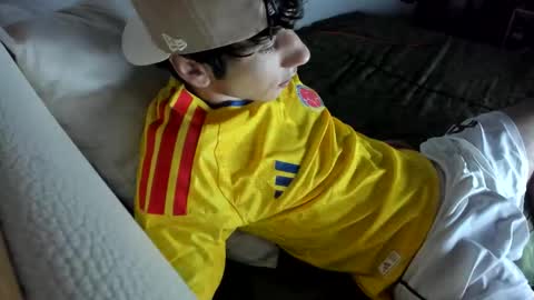 austin1119a online show from April 6, 4:46 am