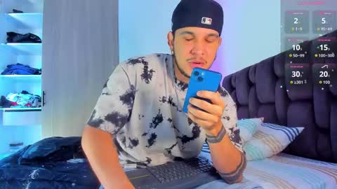 A online show from January 17, 6:33 pm