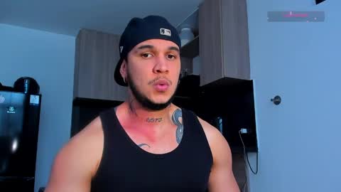 A online show from April 5, 9:12 pm