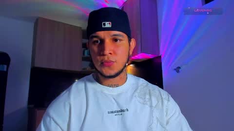 A online show from April 8, 1:27 am