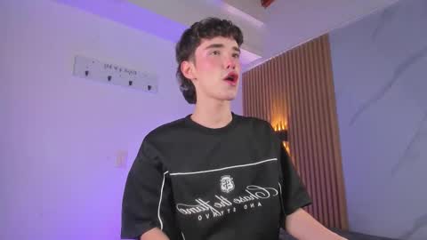 austin_rouse online show from March 10, 8:03 pm