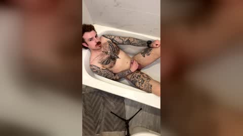 Snapshot of austinchutess chatting on February 26, 8:57 am Austin Chutess online show from February 26, 8:57 am