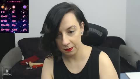 AutumnOpal online show from April 16, 9:15 pm