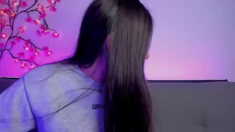 Snapshot of ava_broown chatting on November 29, 2:14 am online show from November 29, 2:14 am