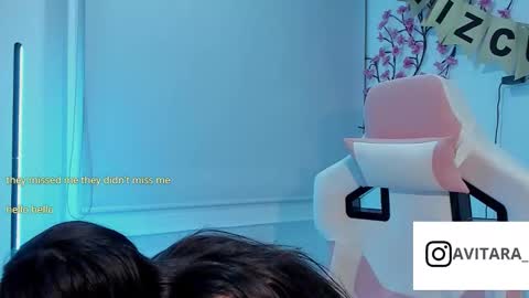 Snapshot of ava_broown chatting on February 16, 2:07 am online show from February 16, 2:07 am