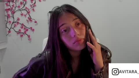              online show from April 29, 2:37 am