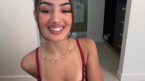 Snapshot of ava_delightt chatting on February 24, 11:36 pm Ava online show from February 24, 11:36 pm