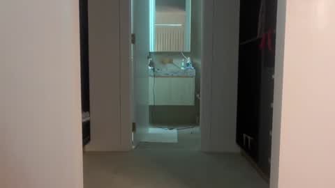 Ava  online show from March 6, 4:09 am