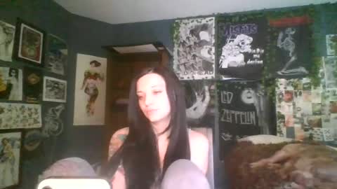 Snapshot of ava_mack chatting on July 1, 5:23 pm Ava Mack online show from July 1, 5:23 pm