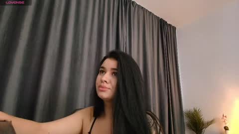 Snapshot of ava_monroee chatting on May 14, 5:36 am Ava online show from May 14, 5:36 am