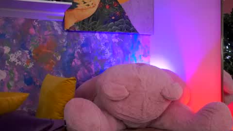Snapshot of ava_solis chatting on April 28, 7:52 pm Ava online show from April 28, 7:52 pm
