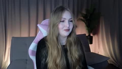 avabitoni online show from February 24, 7:28 am