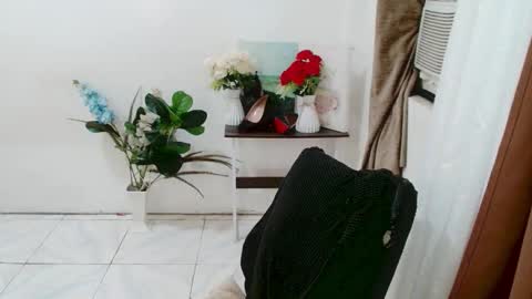 avacadaxcx online show from February 19, 12:50 am