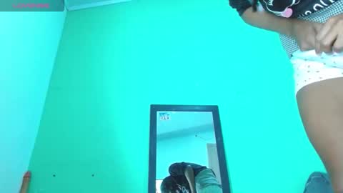 Snapshot of avalericherrymar chatting on May 10, 12:05 am avaleri cherry online show from May 10, 12:05 am
