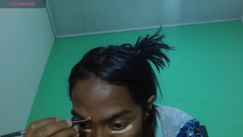 Snapshot of avalericherrymar chatting on May 18, 1:35 am avaleri cherry online show from May 18, 1:35 am