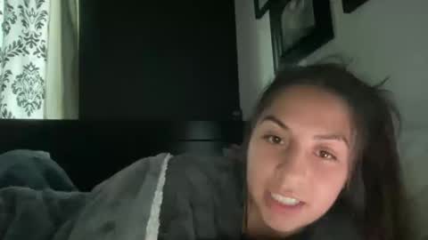 Snapshot of avamonroexo chatting on October 14, 9:26 pm Ava Monroe online show from October 14, 9:26 pm