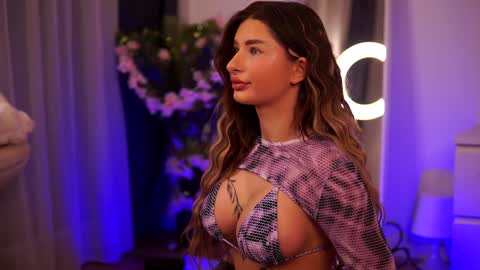 Carina online show from January 20, 1:39 am