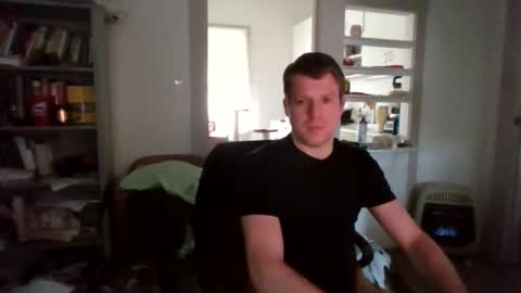 Snapshot of avenger8248 chatting on February 21, 9:49 pm Avenger online show from February 21, 9:49 pm