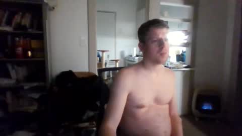 Snapshot of avenger8248 chatting on February 23, 1:36 am Avenger online show from February 23, 1:36 am