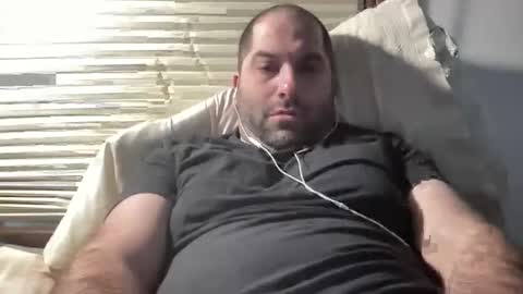 averagejoe345977 online show from February 28, 4:41 pm