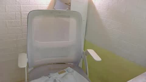 Rhian online show from March 25, 2:45 pm