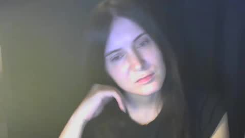 Snapshot of avialenne chatting on April 18, 7:58 pm avialenne online show from April 18, 7:58 pm