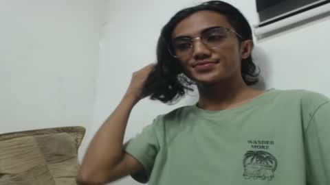 Snapshot of awake_my_bighardcock chatting on October 19, 1:28 am nahara online show from October 19, 1:28 am