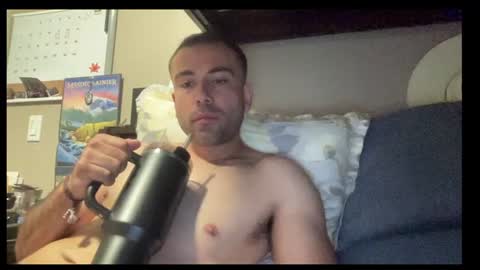 Snapshot of axel101101 chatting on June 21, 9:34 am Axel Palacios online show from June 21, 9:34 am