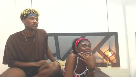 axel_black1 online show from January 24, 5:42 pm