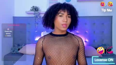 Snapshot of axel_colling1 chatting on June 11, 7:01 pm AXEL online show from June 11, 7:01 pm