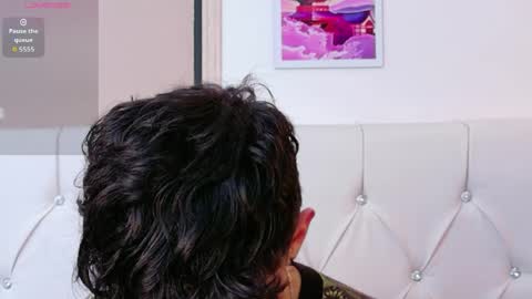 Axel Evanss online show from April 14, 1:39 pm