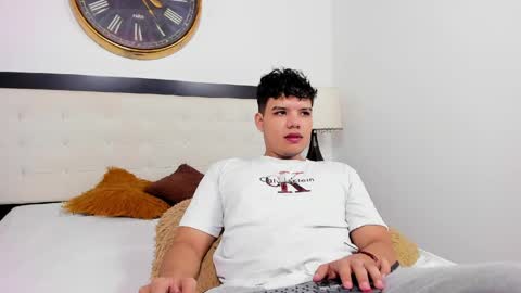 Snapshot of axel_forte chatting on May 15, 1:40 pm Axel Forte online show from May 15, 1:40 pm