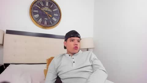 Snapshot of axel_forte chatting on June 25, 2:43 pm Axel Forte online show from June 25, 2:43 pm
