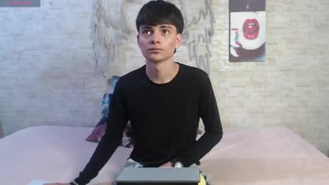 axel_milo_and_kairo online show from February 26, 7:35 pm