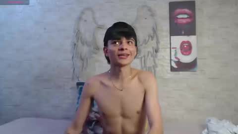 axel_milo_and_kairo online show from March 11, 1:44 am