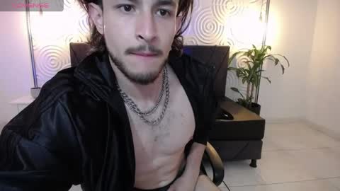 Snapshot of axel_porn_ chatting on May 26, 12:39 am Axel online show from May 26, 12:39 am