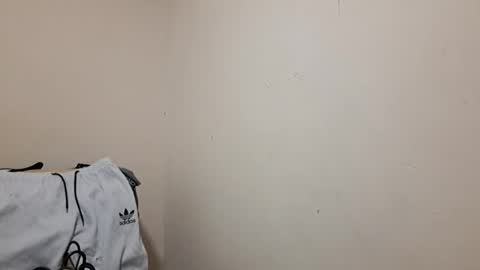 Snapshot of axel_rosse2 chatting on December 14, 6:56 pm axel_rosse2 online show from December 14, 6:56 pm
