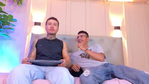 Snapshot of axel_saenzz chatting on April 29, 7:20 pm Axel online show from April 29, 7:20 pm