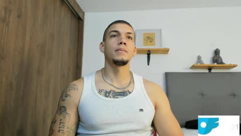 Snapshot of axel_taylor21 chatting on May 22, 2:22 pm INDEPENDENT MODEL online show from May 22, 2:22 pm