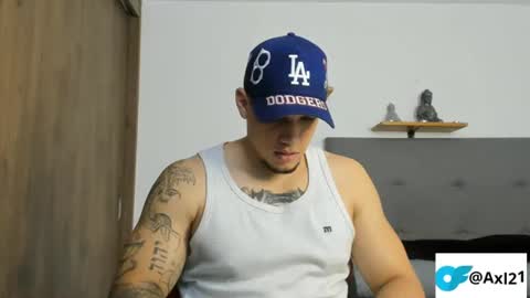 Snapshot of axel_taylor21 chatting on June 23, 1:58 am INDEPENDENT MODEL online show from June 23, 1:58 am