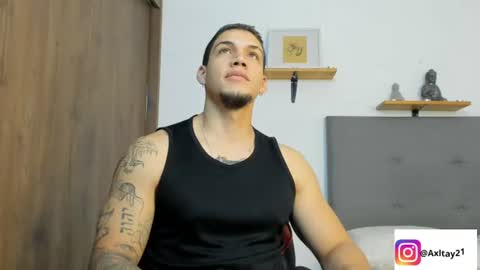 Snapshot of axel_taylor21 chatting on July 15, 2:28 am INDEPENDENT MODEL online show from July 15, 2:28 am