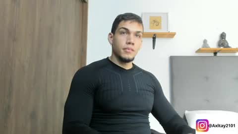 Snapshot of axel_taylor21 chatting on July 15, 4:45 pm INDEPENDENT MODEL online show from July 15, 4:45 pm